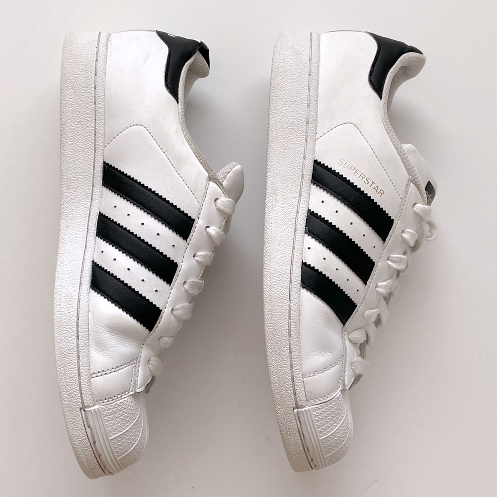 Adidas Superstar ‘OG’ Sneakers Sz 9.5